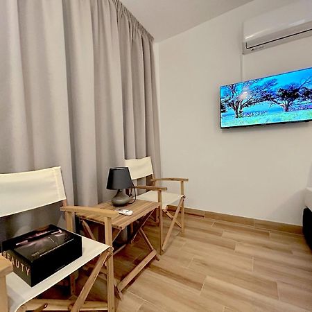 Queen Regina Suites By Platform 357 Nicosie Extérieur photo