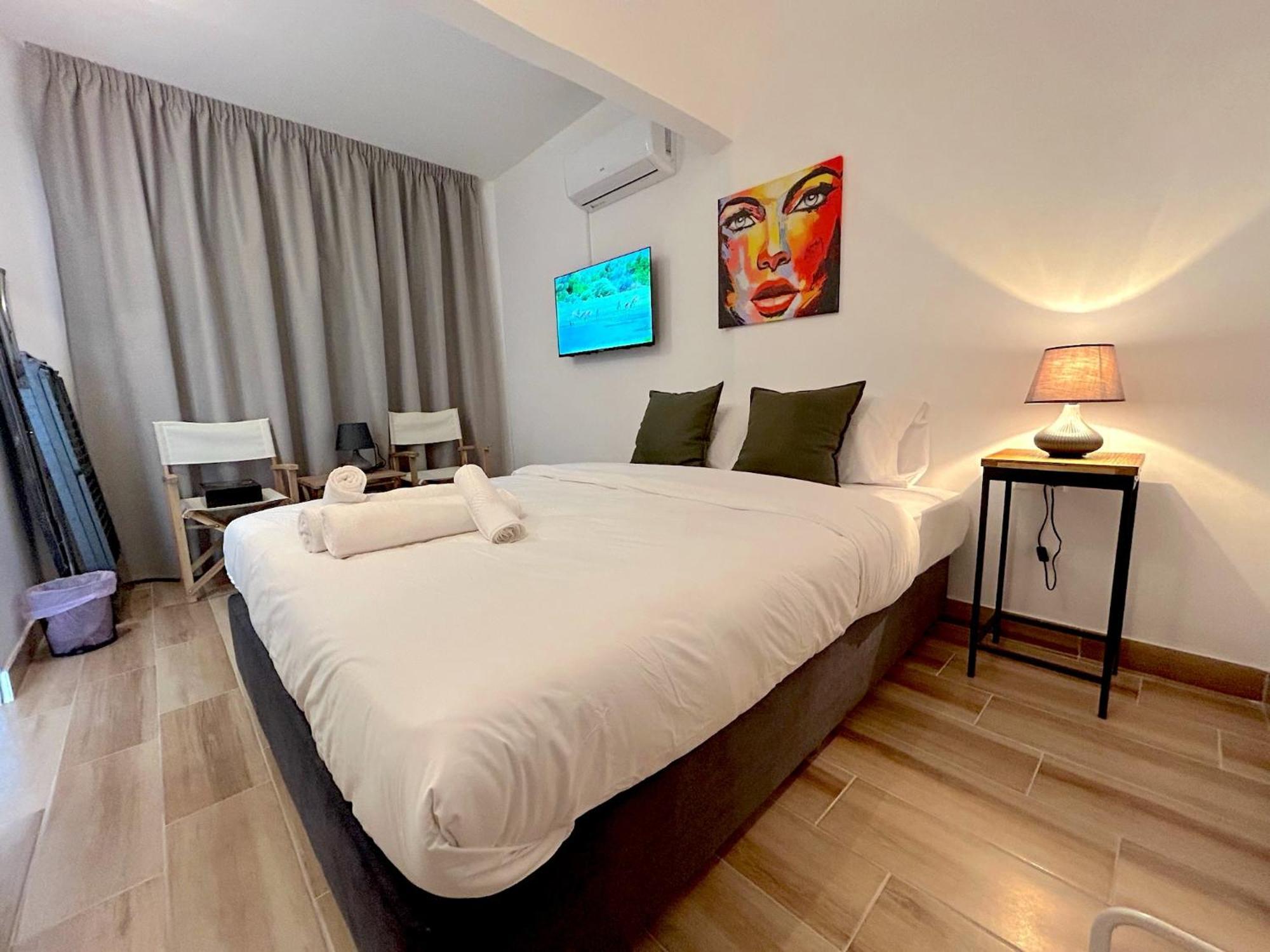 Queen Regina Suites By Platform 357 Nicosie Extérieur photo