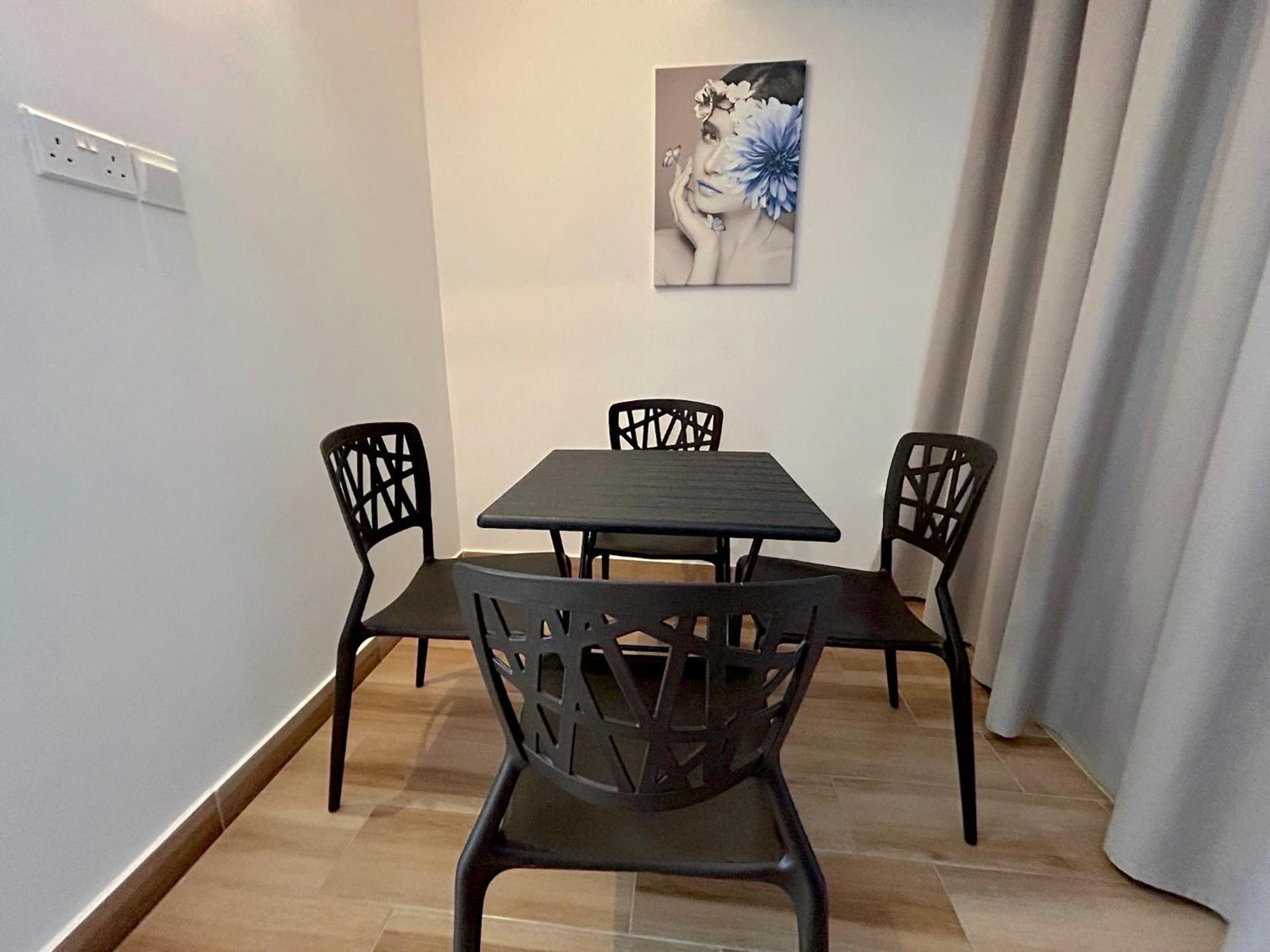 Queen Regina Suites By Platform 357 Nicosie Extérieur photo