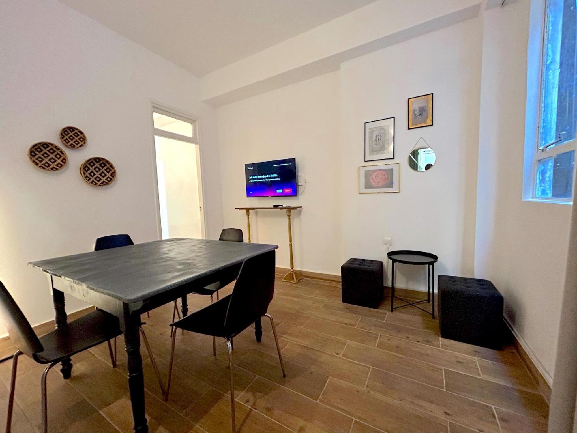 Queen Regina Suites By Platform 357 Nicosie Extérieur photo