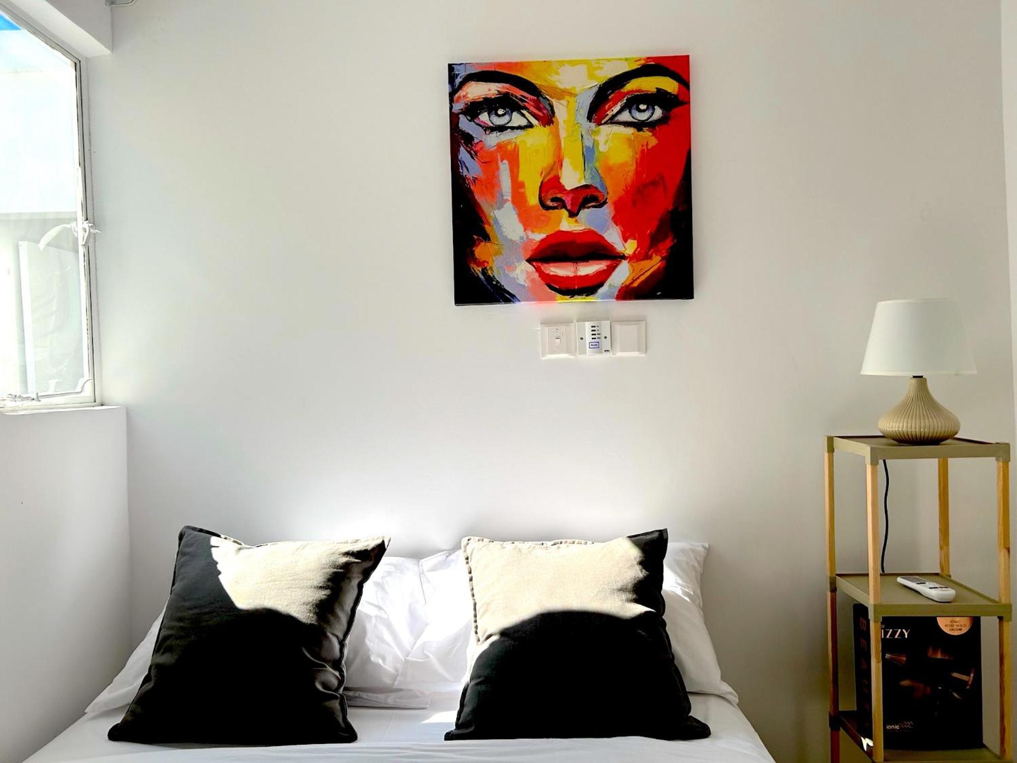 Queen Regina Suites By Platform 357 Nicosie Extérieur photo