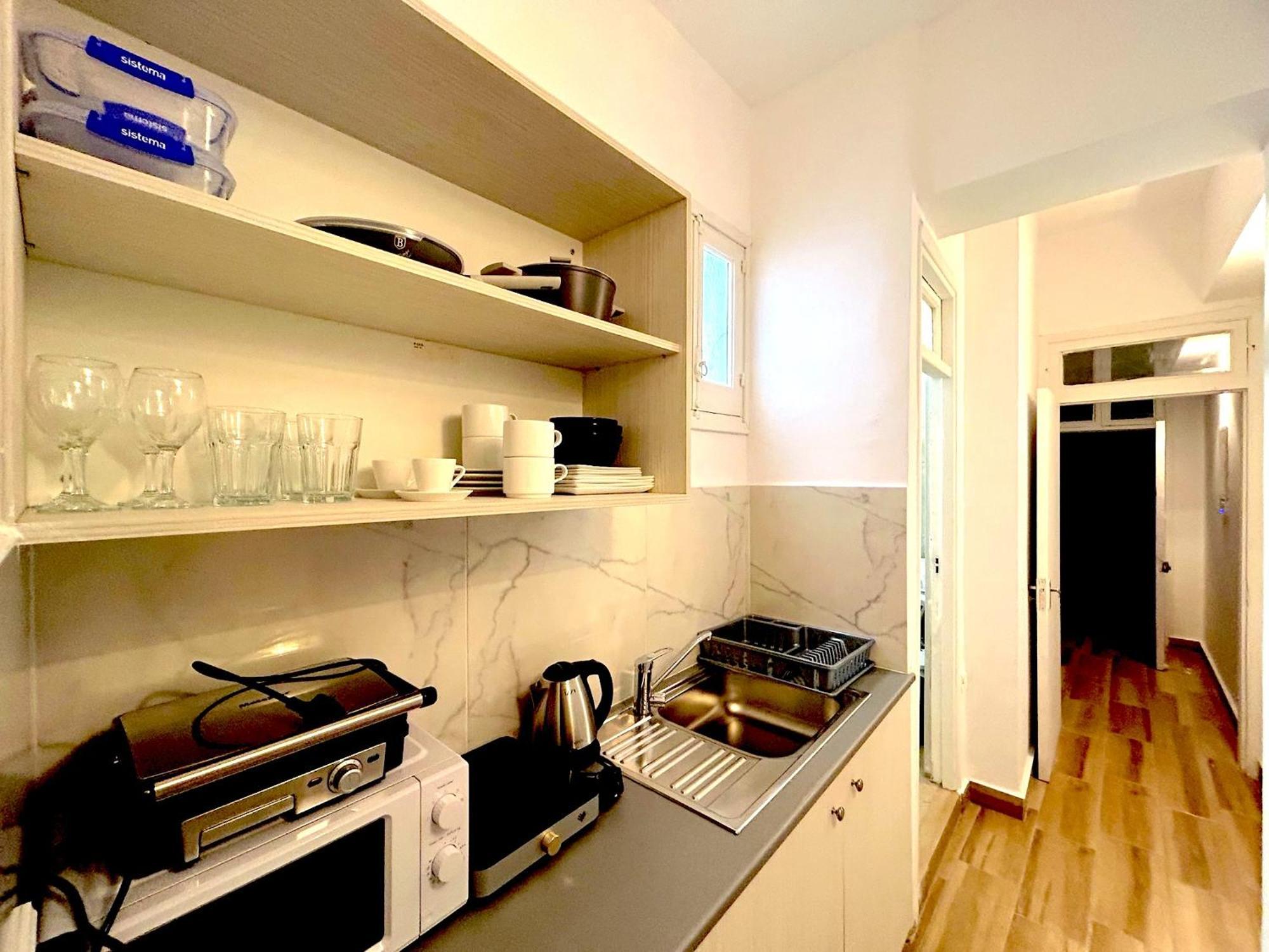 Queen Regina Suites By Platform 357 Nicosie Extérieur photo