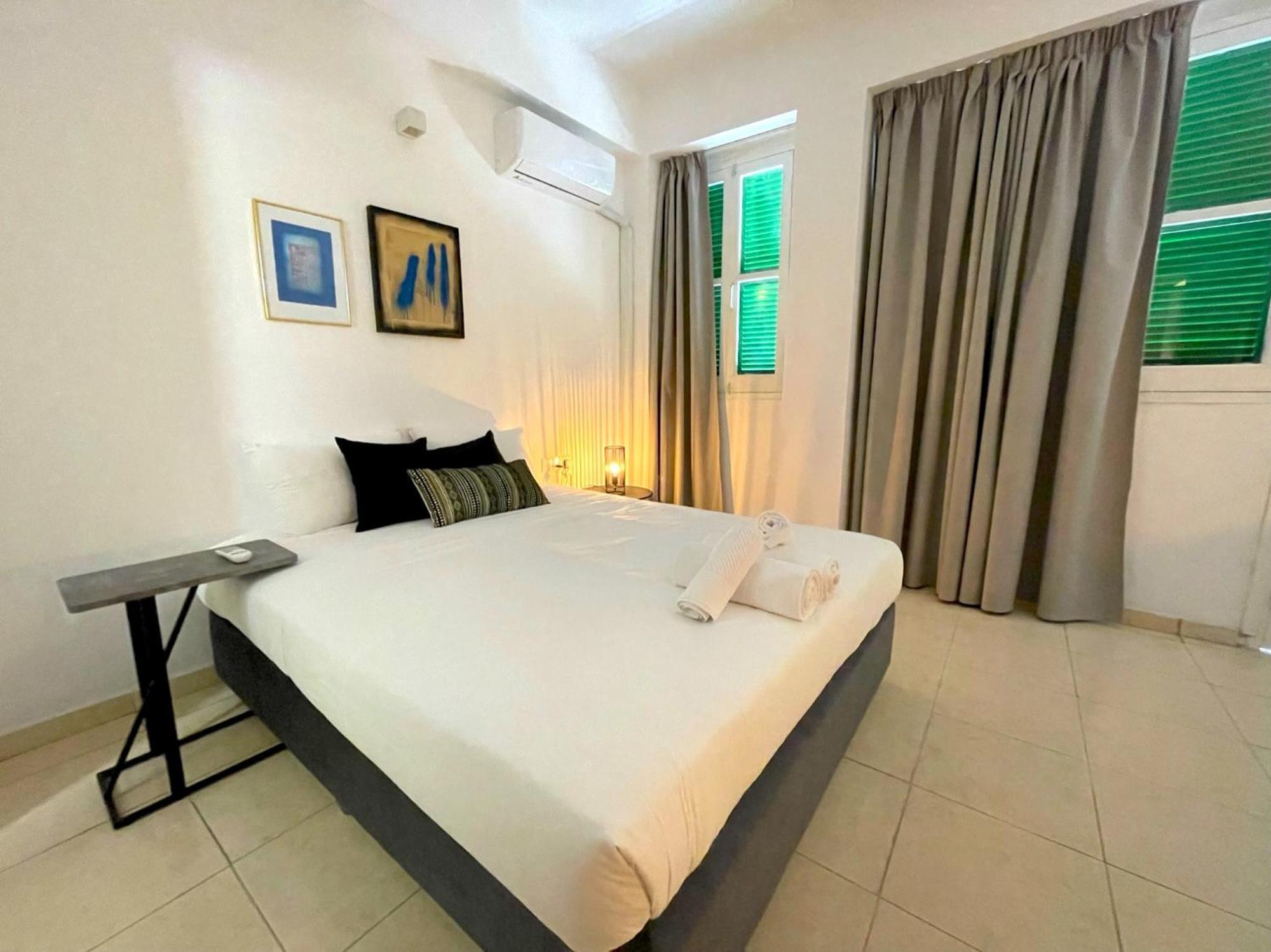 Queen Regina Suites By Platform 357 Nicosie Extérieur photo
