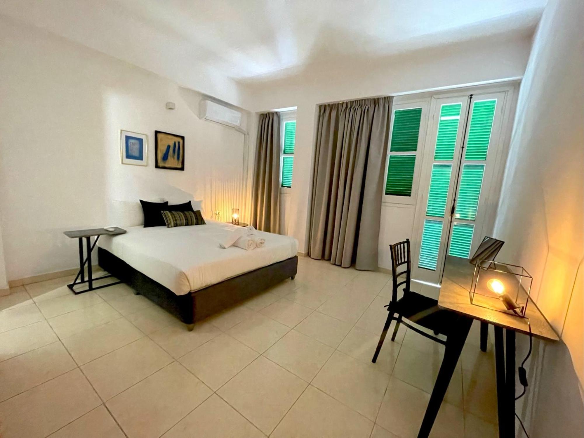 Queen Regina Suites By Platform 357 Nicosie Extérieur photo